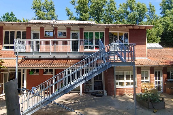 Brandschutz-Treppen und -Leitern