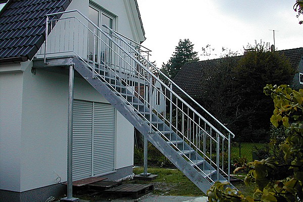Brandschutz-Treppen und -Leitern