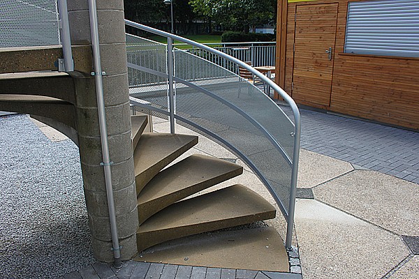 Brandschutz-Treppen und -Leitern