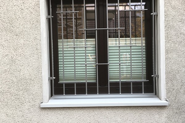 Fenster- und Türgitter