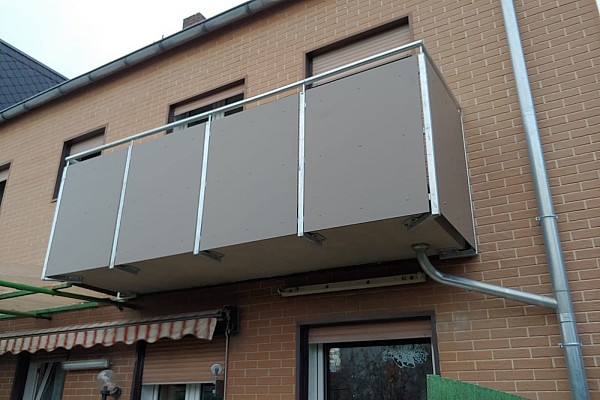 Geländer, Handläufe und Balkongeländer